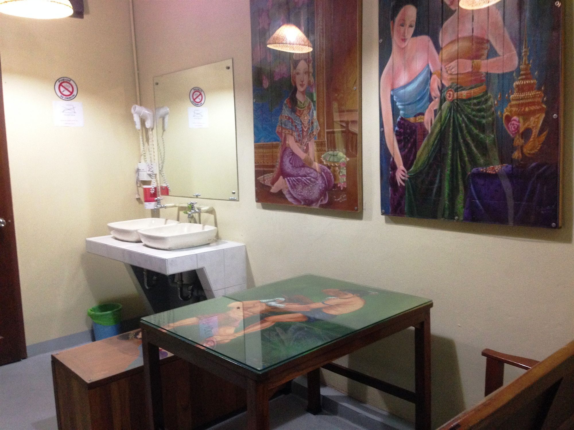 Baan Bovorn Hostel Bangkok Kültér fotó